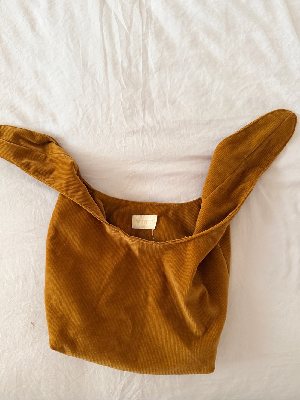 MERIT corduroy make-bag in soft brown